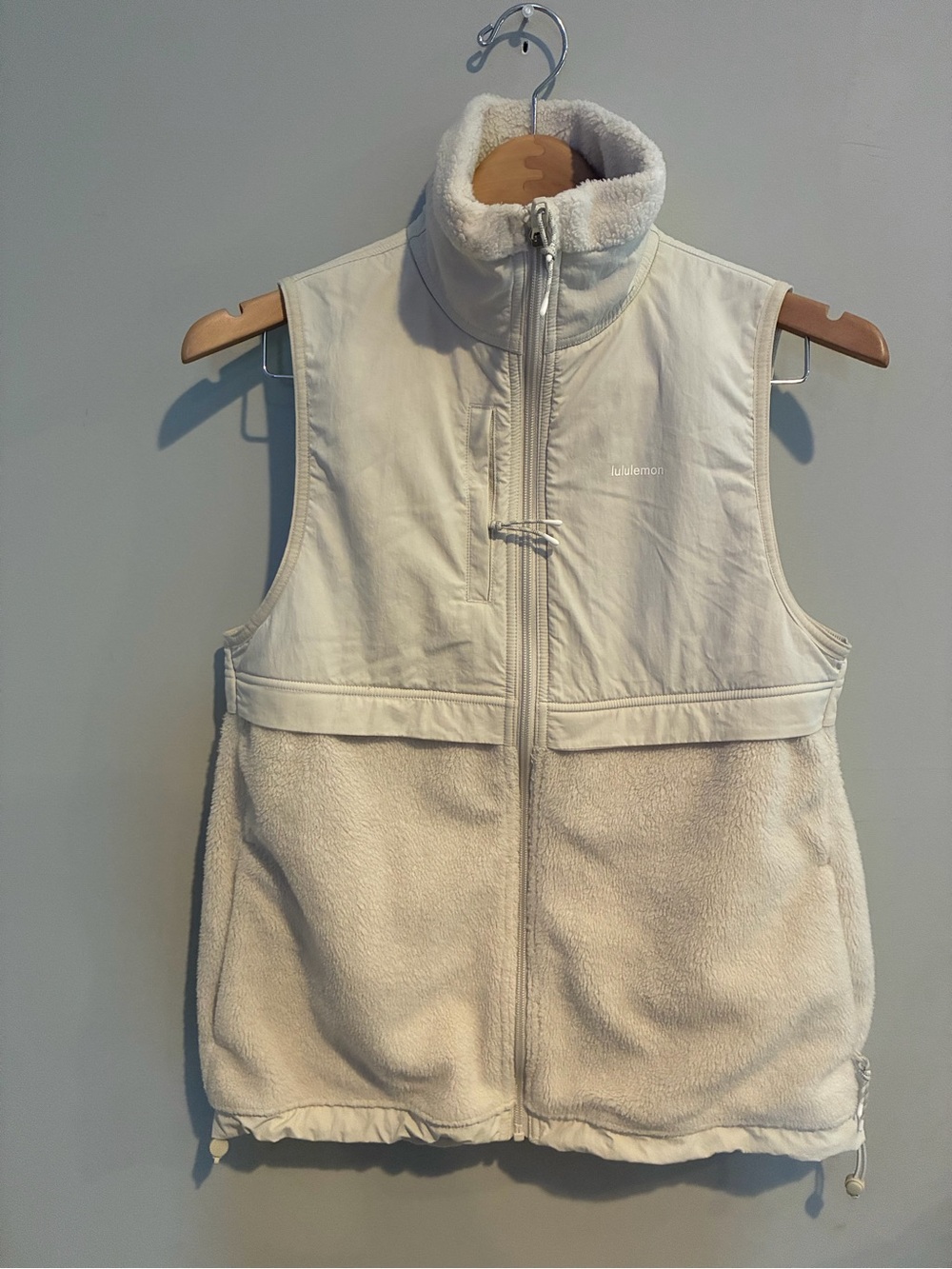 lululemon athletica Cream/Tan Fleece Zip Vest